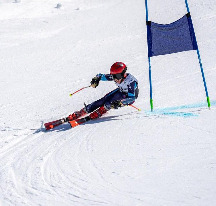 NZ Alpine Youth Ski Champion has a smashing season on CurraNZ