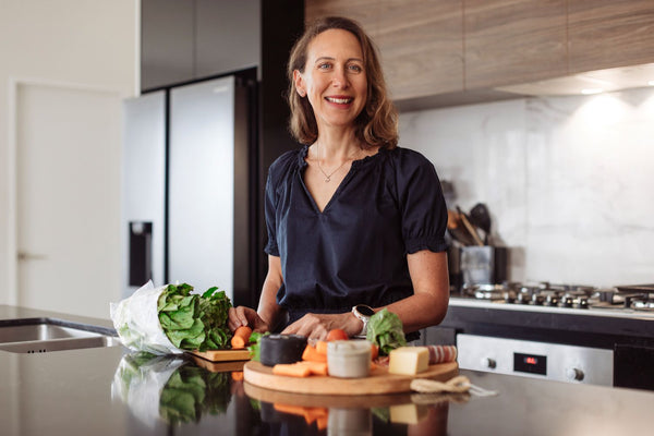 The science behind your CurraNZ routine: Dr Matthew Cook joins Mikkipedia